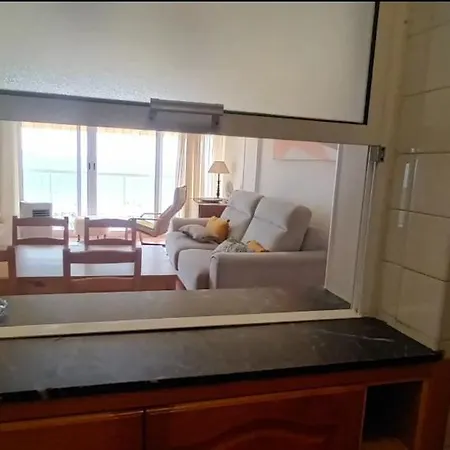 Acapulco Luxe Piso 3 En 1a Linea Playa Poniente Vistas Al Mar Espectaculares Y De Luxe Con Acceso A Piscina Y Garaje Privado Apartment Benidorm