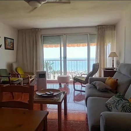Apartamento Acapulco Luxe Piso 3 En 1a Linea Playa Poniente Vistas Al Mar Espectaculares Y De Luxe Con Acceso A Piscina Y Garaje Privado Benidorm
